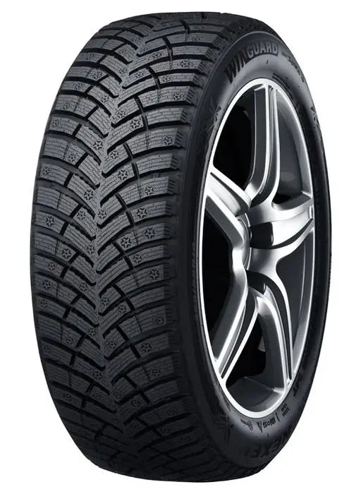 Nexen Winguard Winspike 3 winter tire 235/65R17
